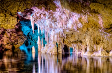 Mar de venecia en la cueva dels hams